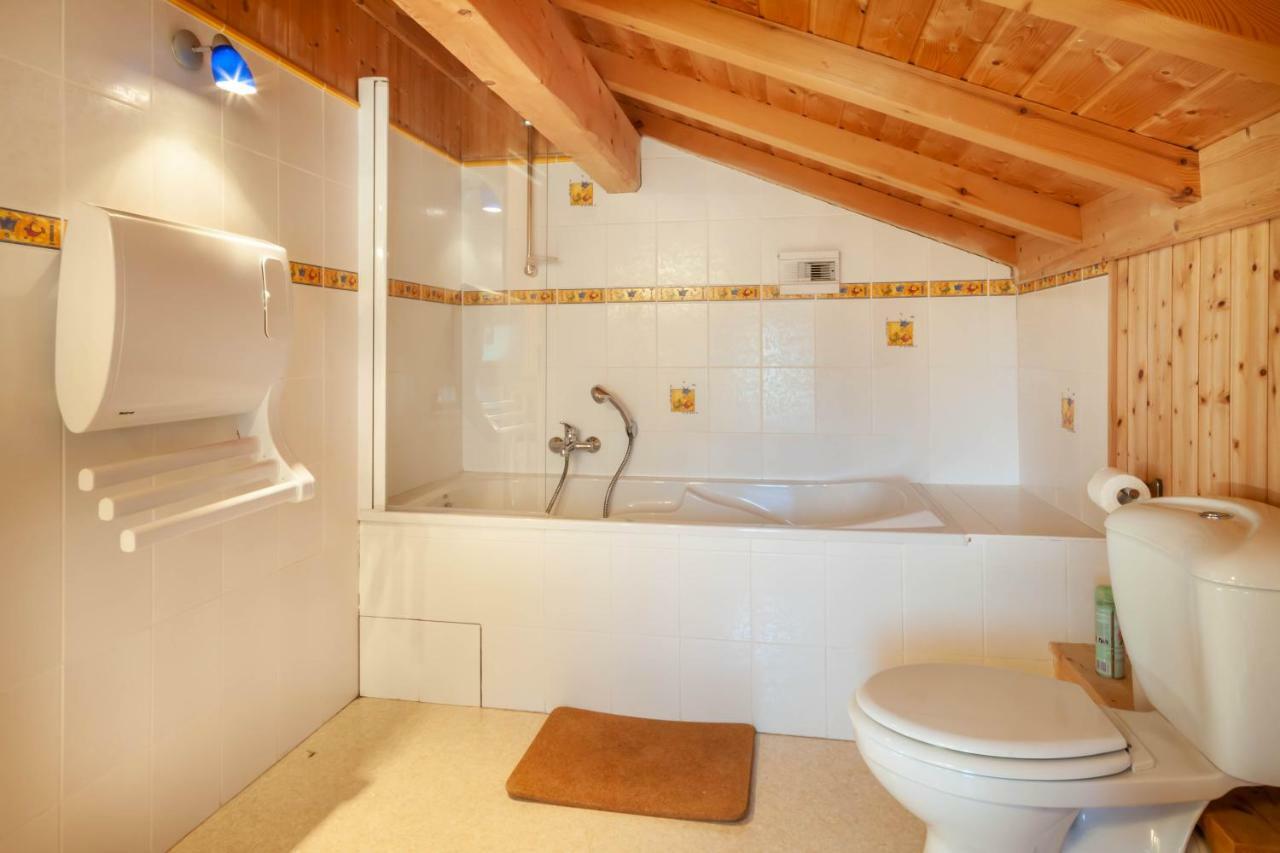 Chalet Clairvaux Монрьон Экстерьер фото